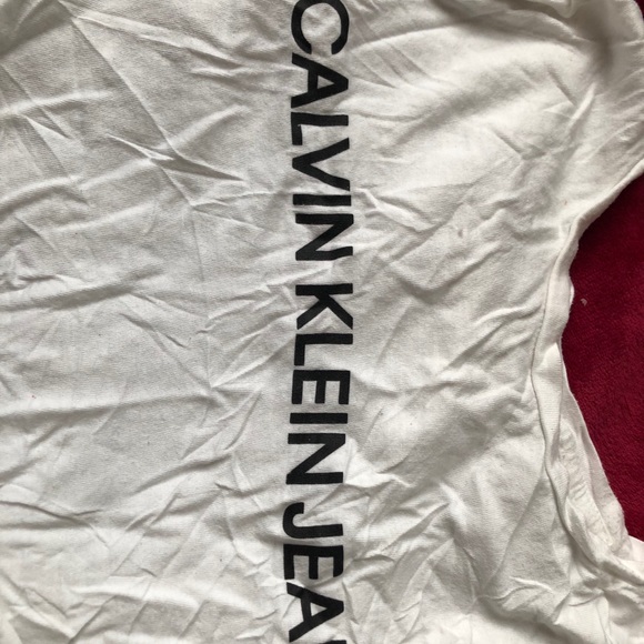 white calvin klein tee - Picture 4 of 5